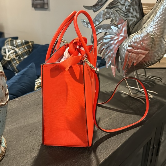 Kate Spade small tote bag. Brand new! - Picture 5 of 8